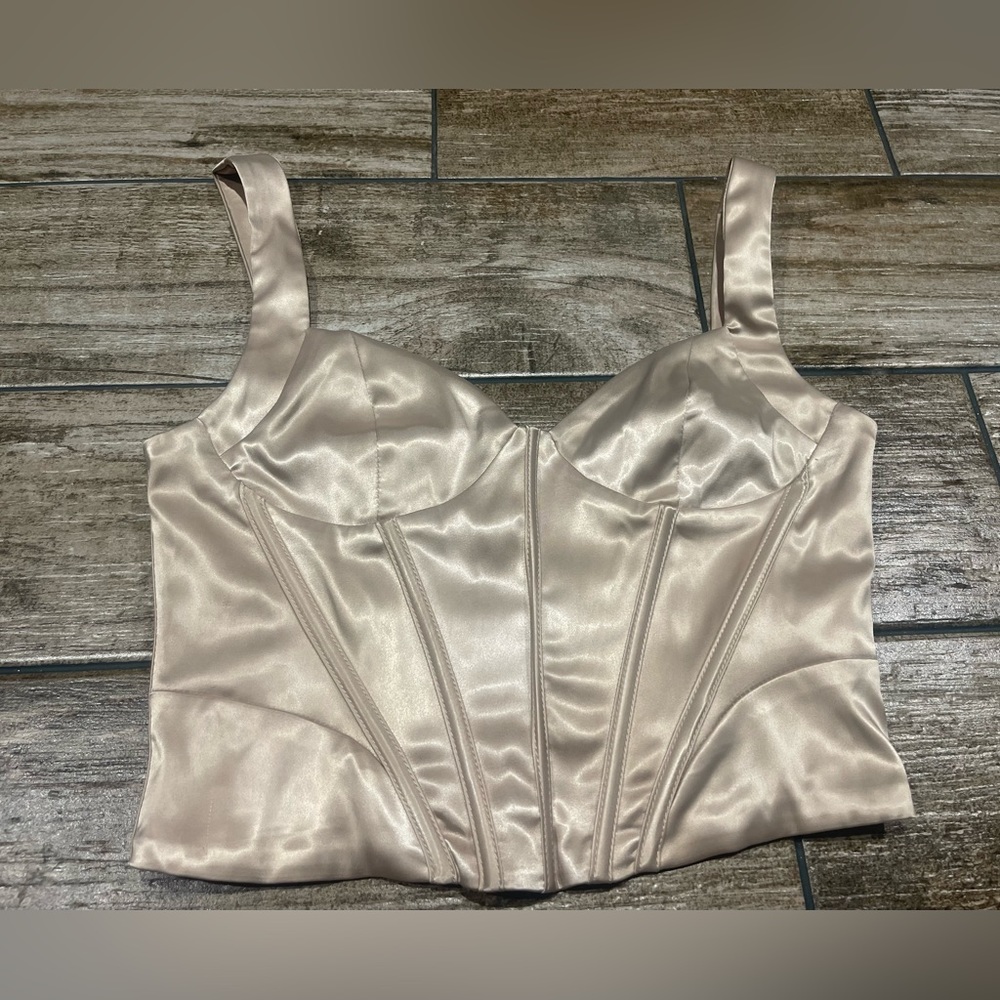 ✨Forever 21 Women's Cream and Tan Corset Size Small✨